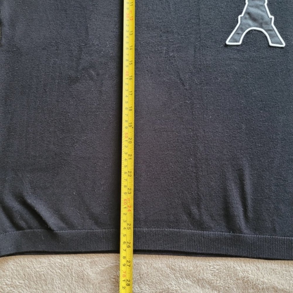 Karl Lagerfeld Eiffel Tower v-neck sweater size large - Picture 8 of 11
